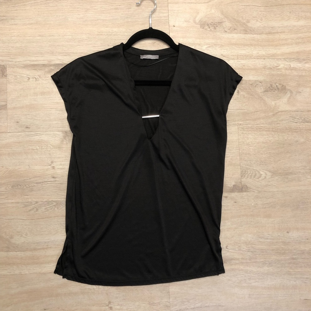 Black shirt